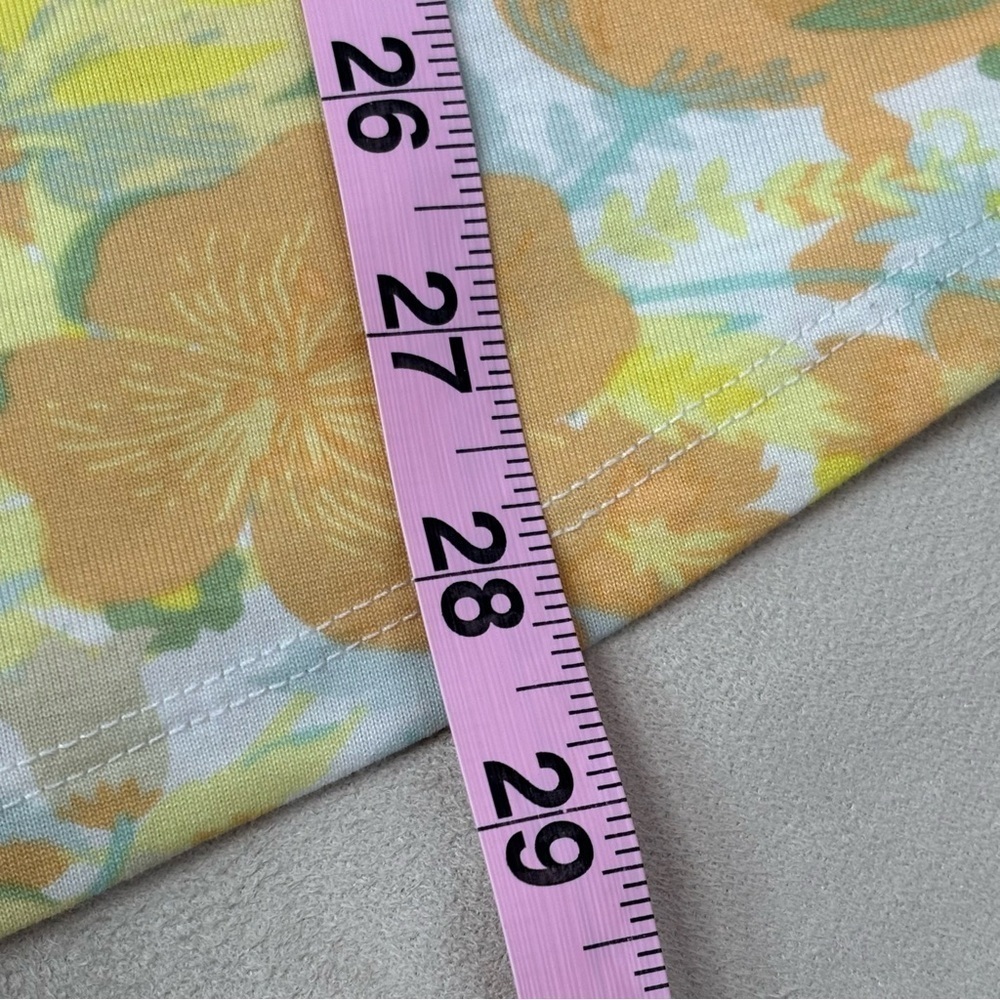 LuLaRoe Randy Baseball Tee Size Medium Yellow Orange Floral Pattern Gray Sleeves - Picture 9 of 11